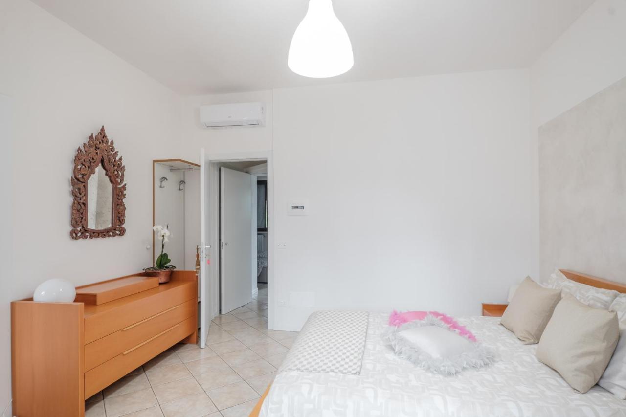 B&B Casa Gaia - Sirmione Exterior foto